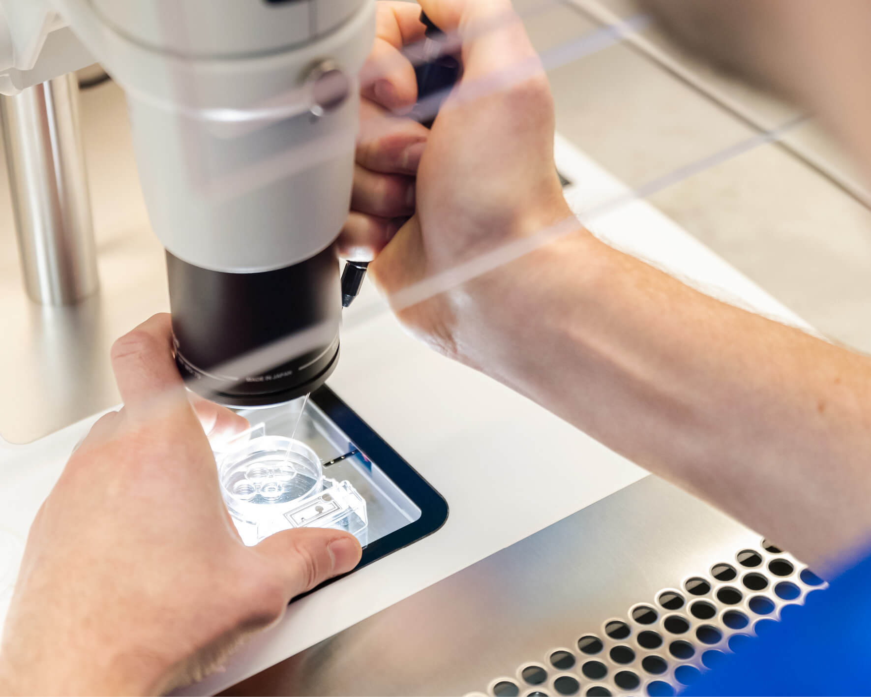 Picture of equipment in a fertility laboratory